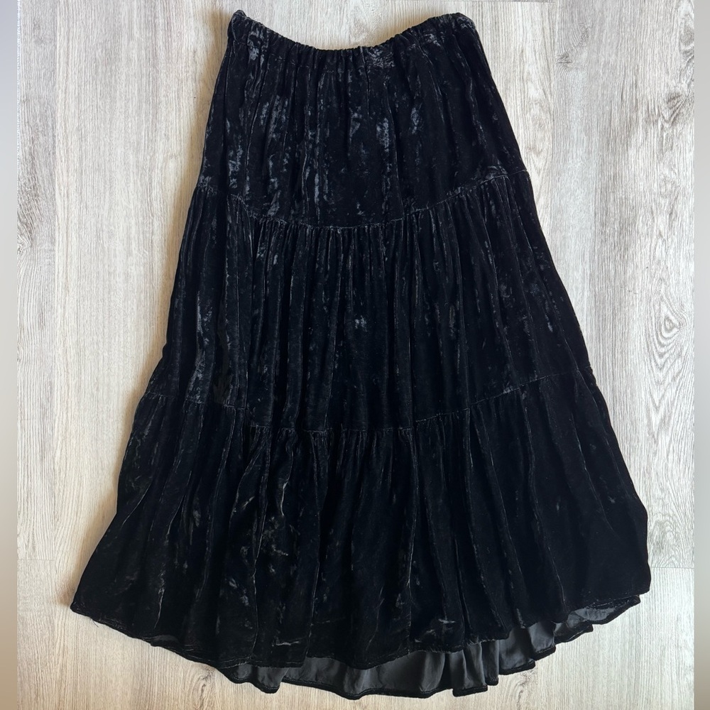Vintage Black Velvet Boho Festival Hippie Witchy Woman Long Tiered Maxi Skirt SM